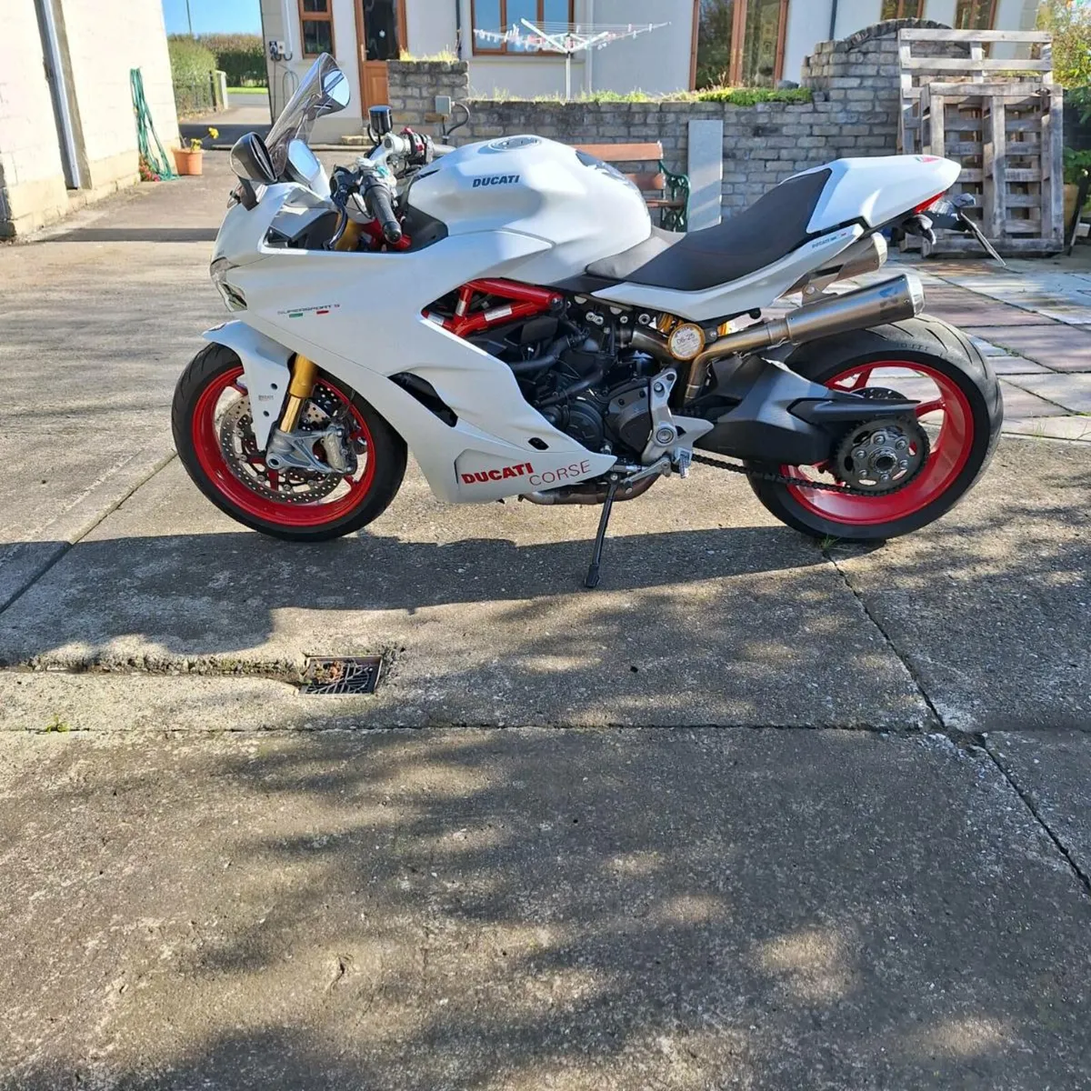 Motor bike - Image 3
