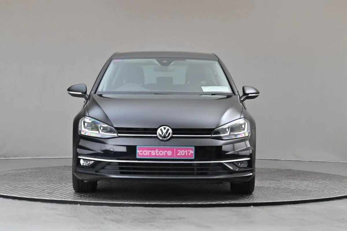 Volkswagen Golf 1.2 TSI DSG Mk7.5 Comfortline  re - Image 2