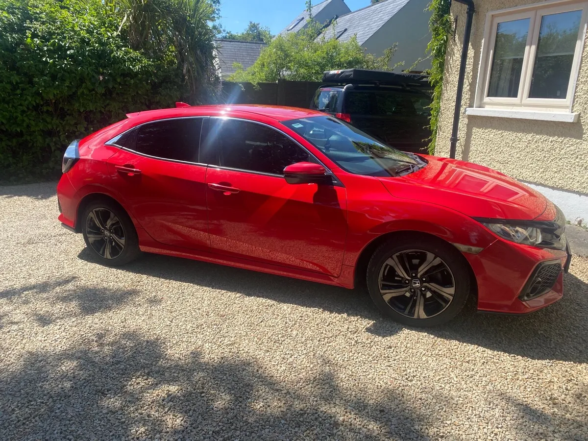 Honda Civic 2017 - Excellent Condition/FSH/New NCT - Image 3