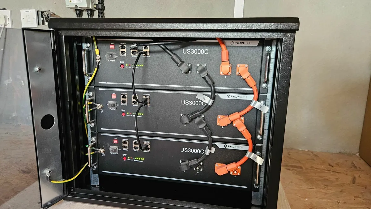 10 kWh PV battery storage Pylontech USC3000C - Image 1