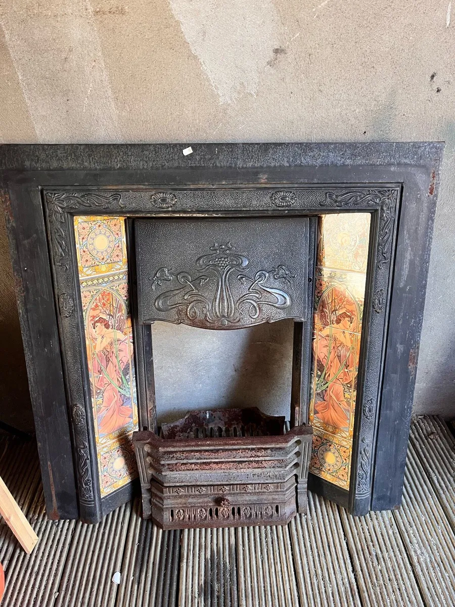 Art Nouveau Fireplace Insert - Image 1