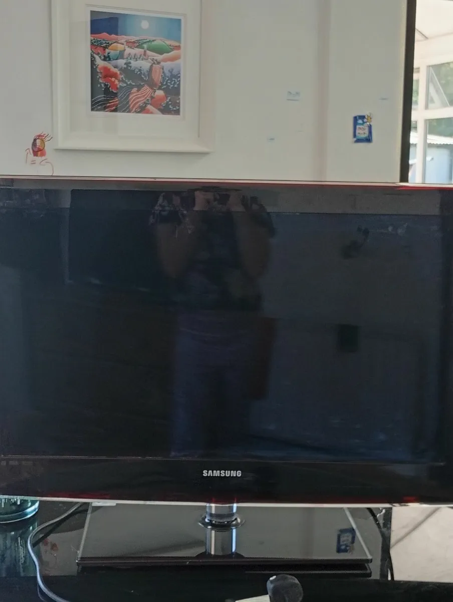 Samsung Tv - Image 2