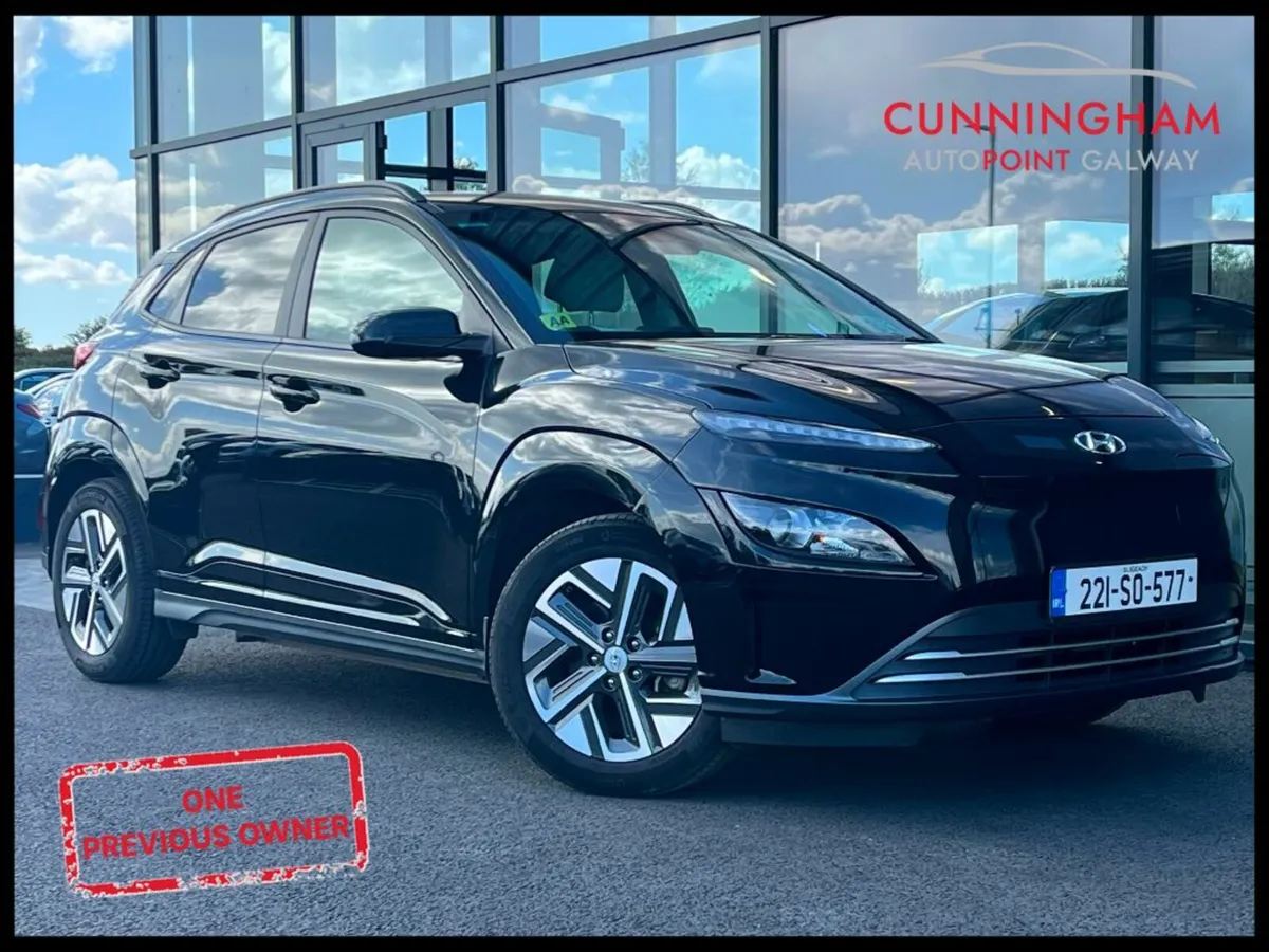 Hyundai KONA EV Premium 39kWh Auto - Image 1