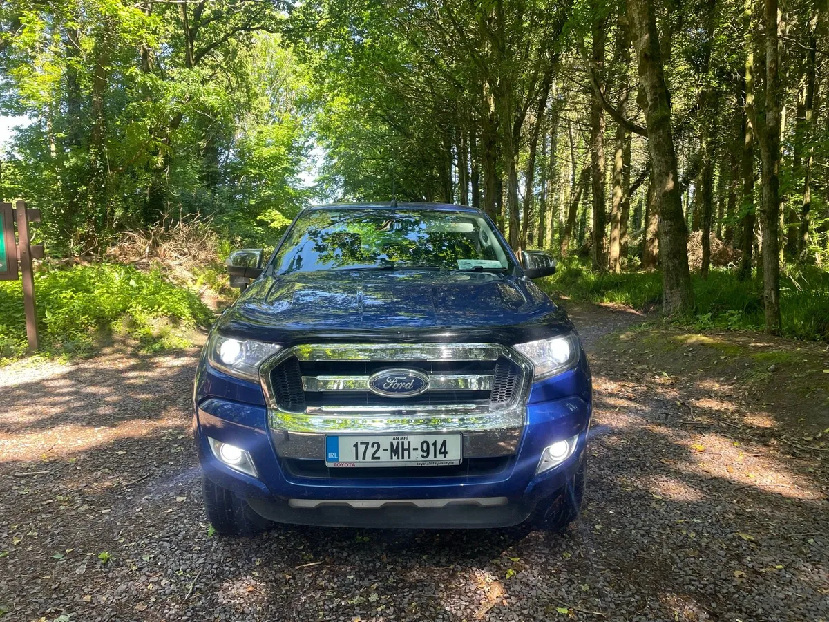 Ford Ranger 2.2 Limited Edition 5 seater crew cab - Image 2