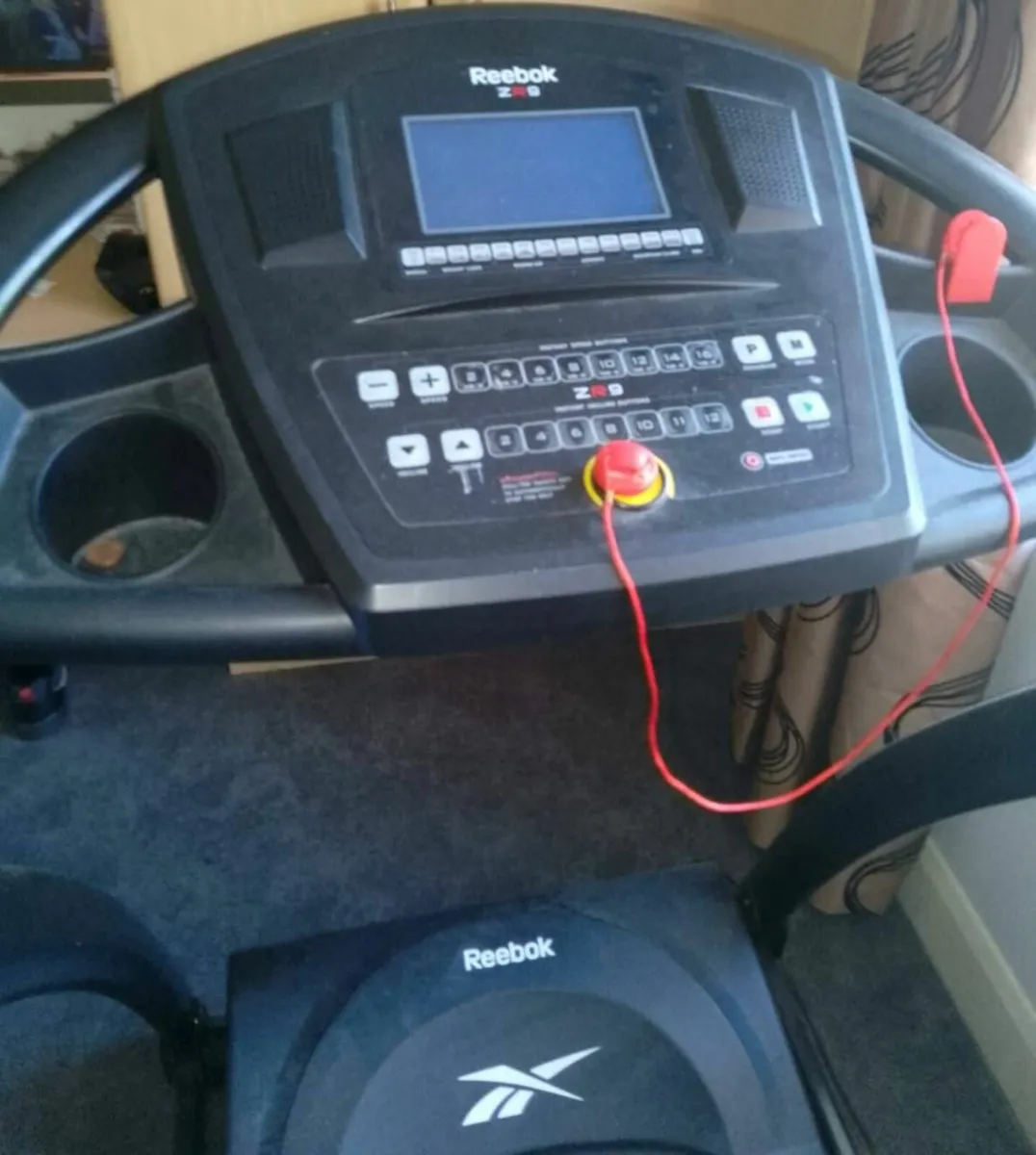 Reebok ZR9 Treadmill - Image 3