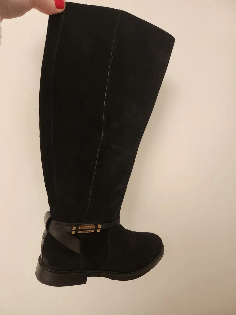 Tommy Hilfiger Boots - Image 2