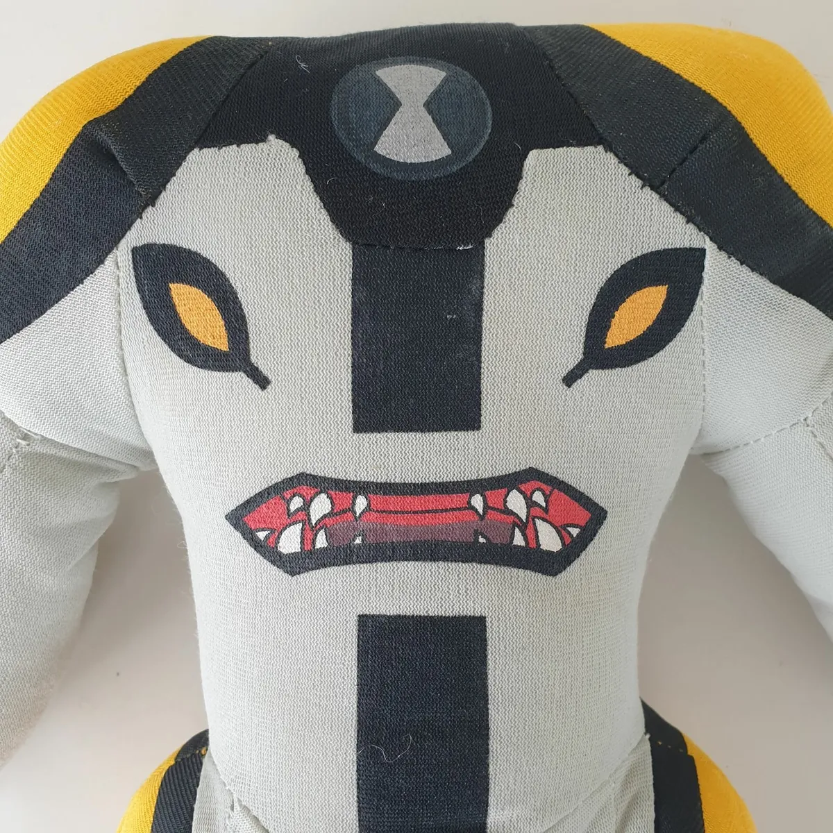 Ben 10 Cannonbolt soft toy 2009 retired - Image 3