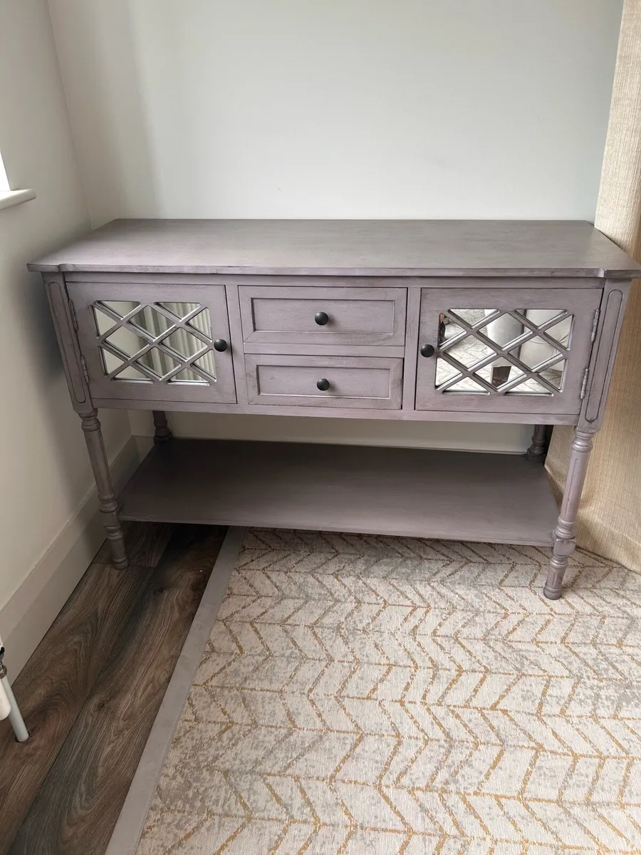 Console Table - Image 1