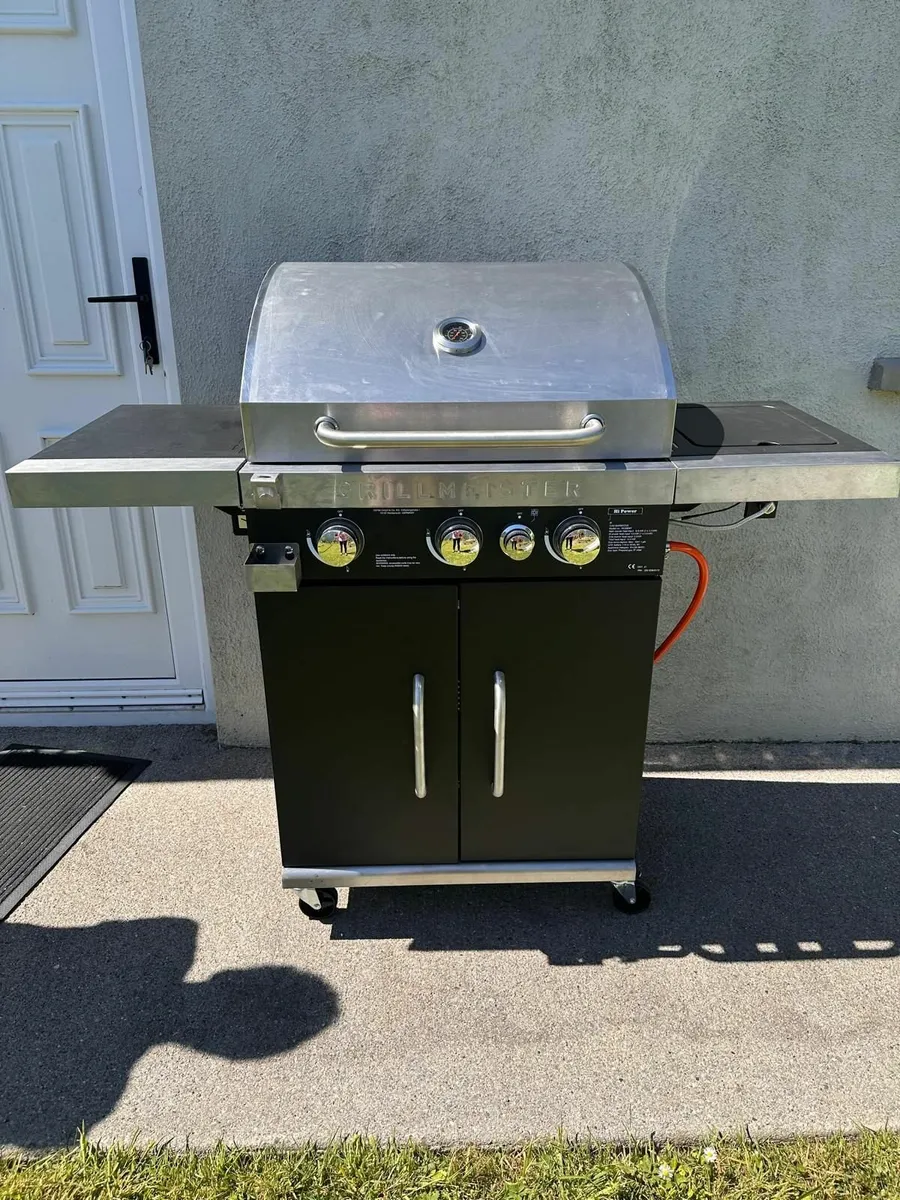 Gas Barbecue - Image 1