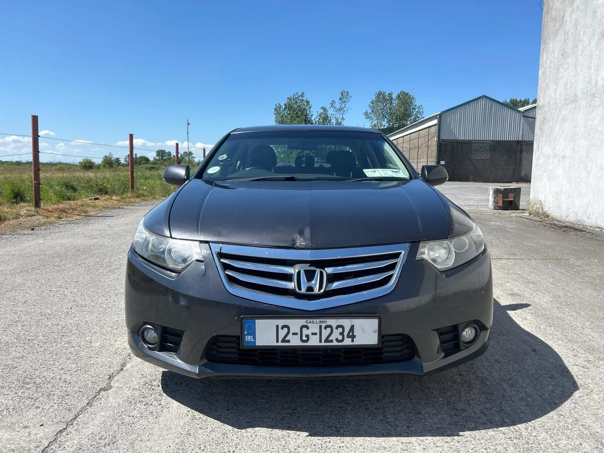 2012 Honda Accord 2.2 - Image 2