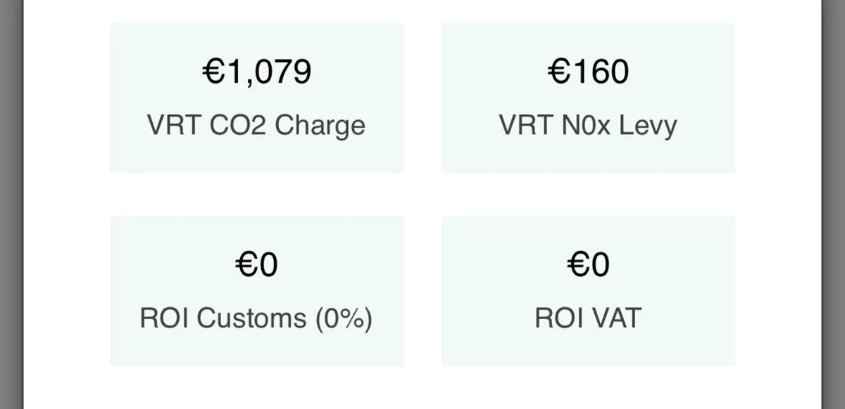 Fiat 500 1.2 Lounge 3dr [Start Stop] 2015 - Image 2