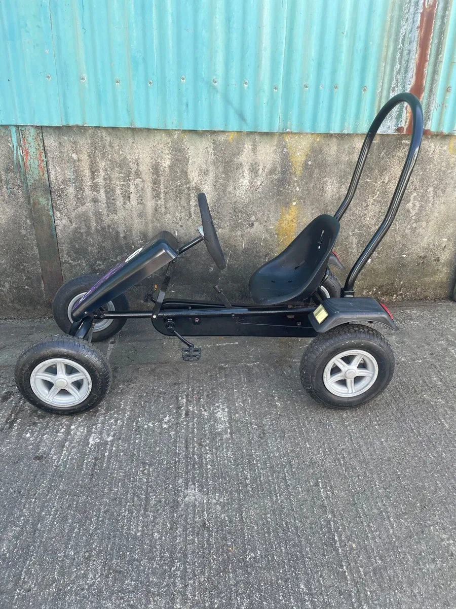 Large grant go kart with gears & brakes - Image 3
