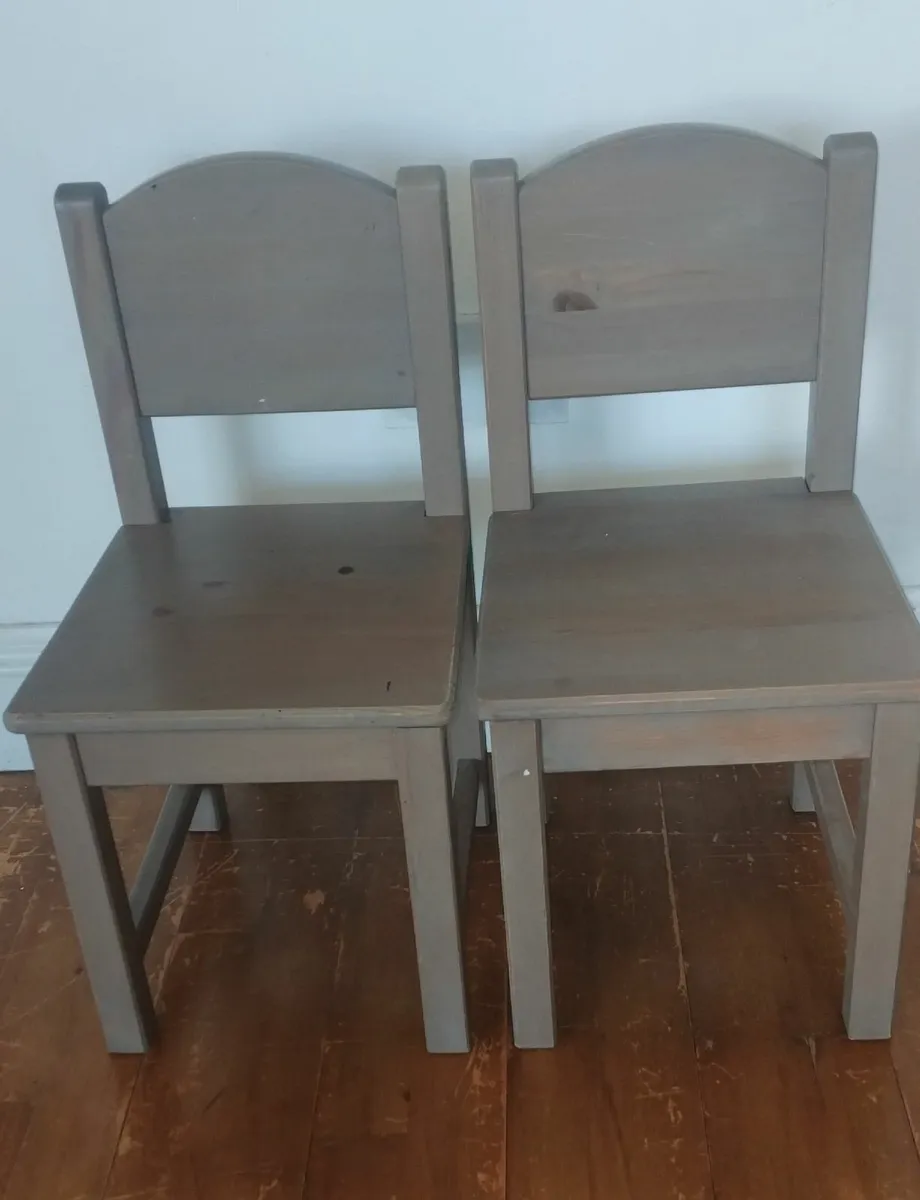 Kids chairs