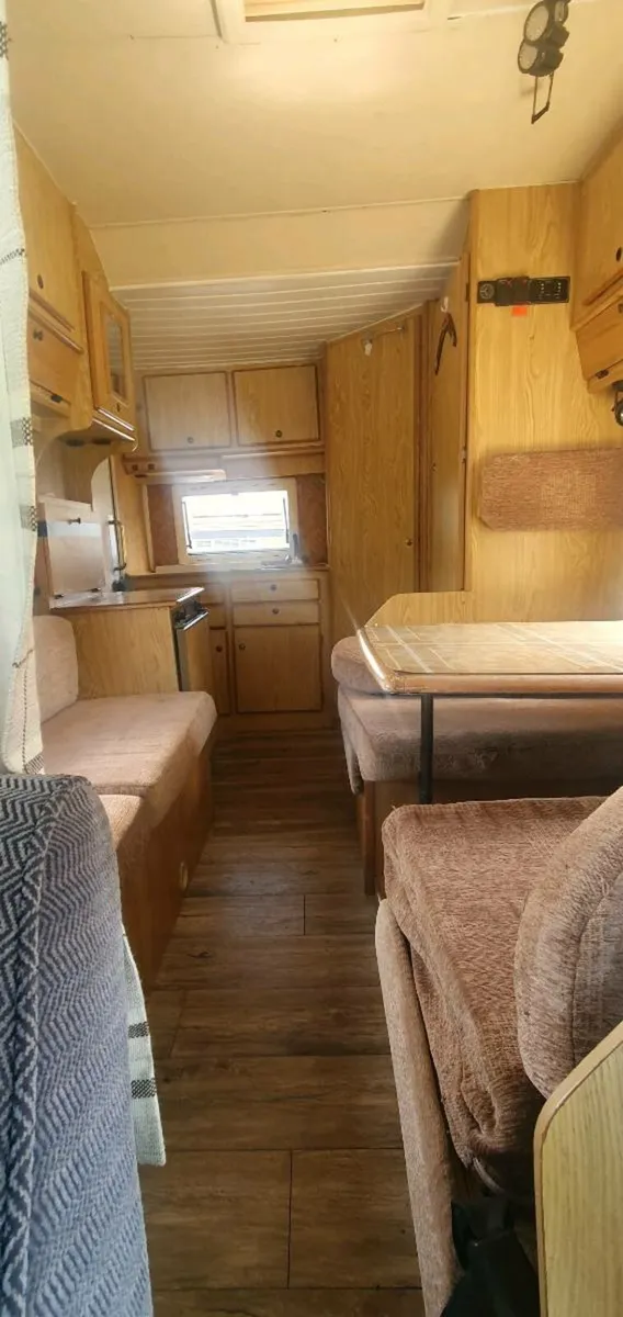Campervan - Image 4