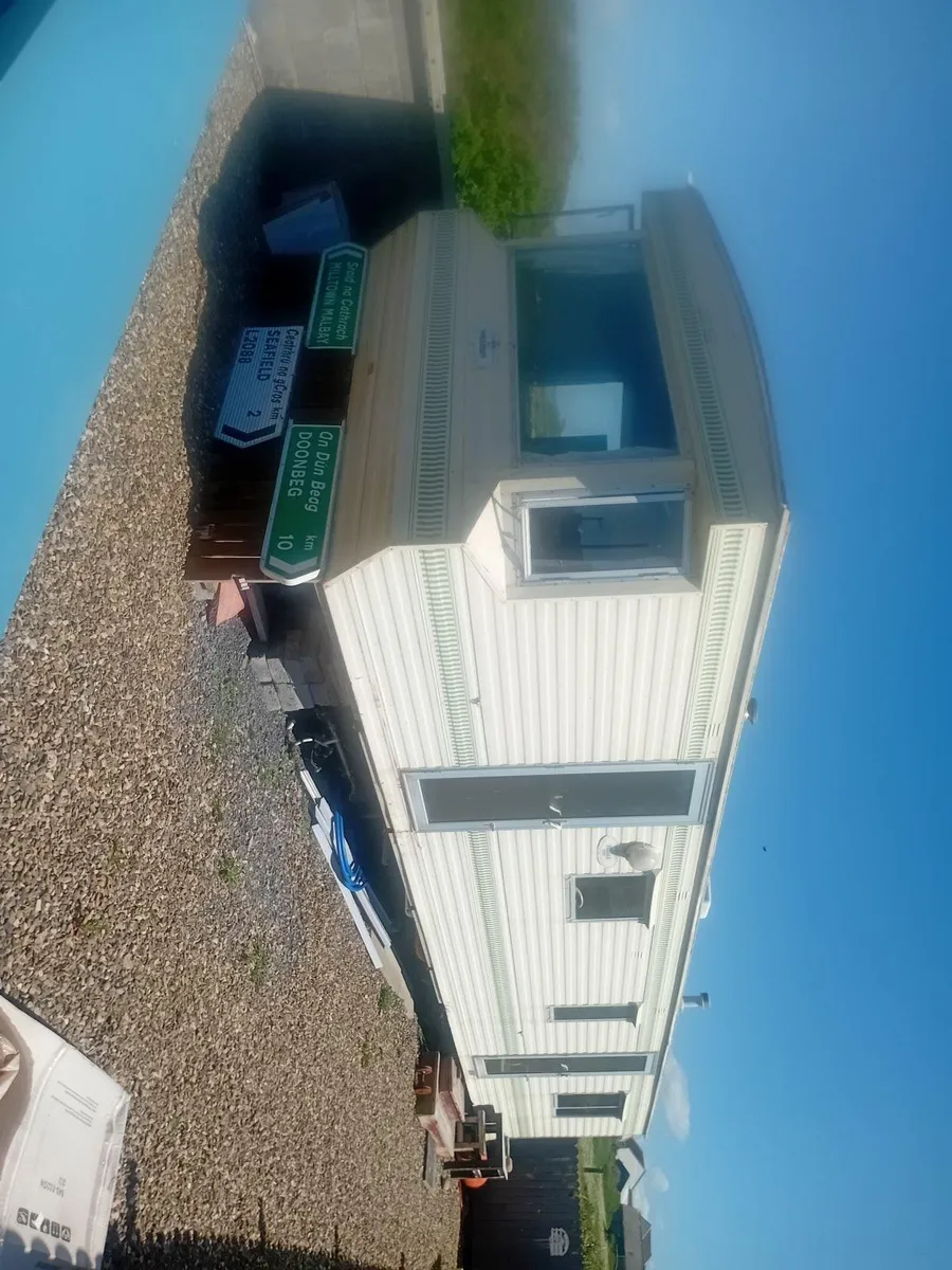 Mobile home - Image 1