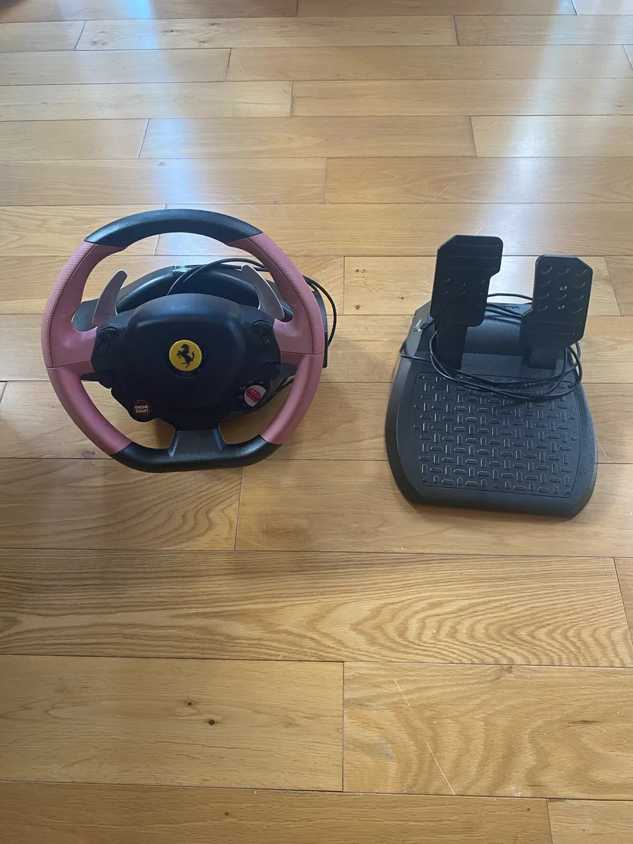 Xbox One 365 GB + steering wheel set - Image 2
