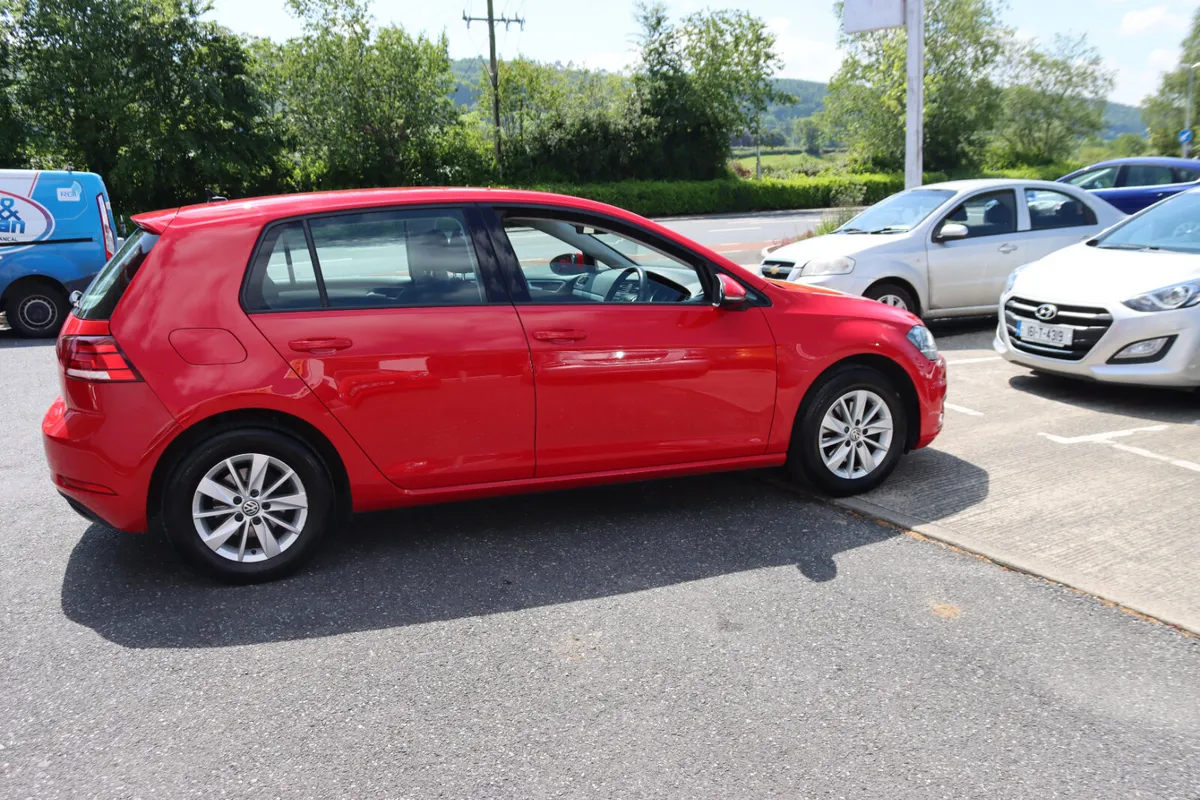 2019 Volkswagen Golf 1.6TDi Trendline 5-dr Hatch - Image 4
