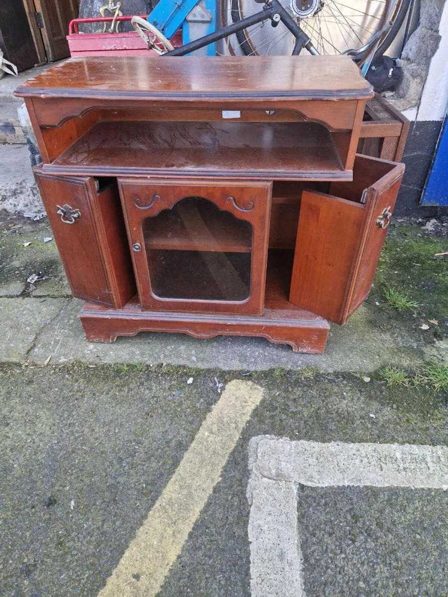 Vintage Rossmore Tv Cabinet - Image 3