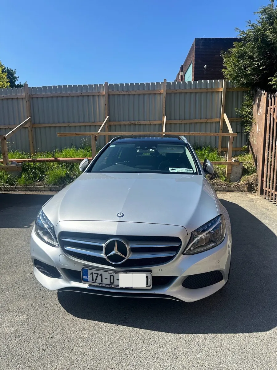 Mercedes-Benz C-Class 2017 - Image 2