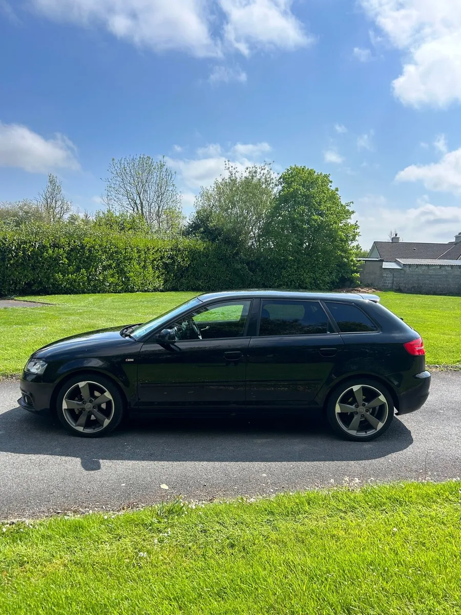 Audi A3 black edt - Image 4