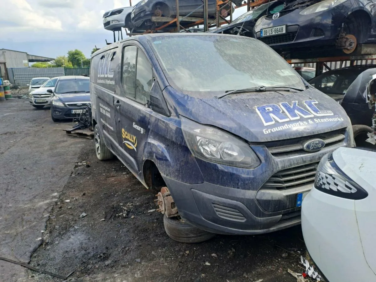 131 ford transit custom breaking for parts - Image 1