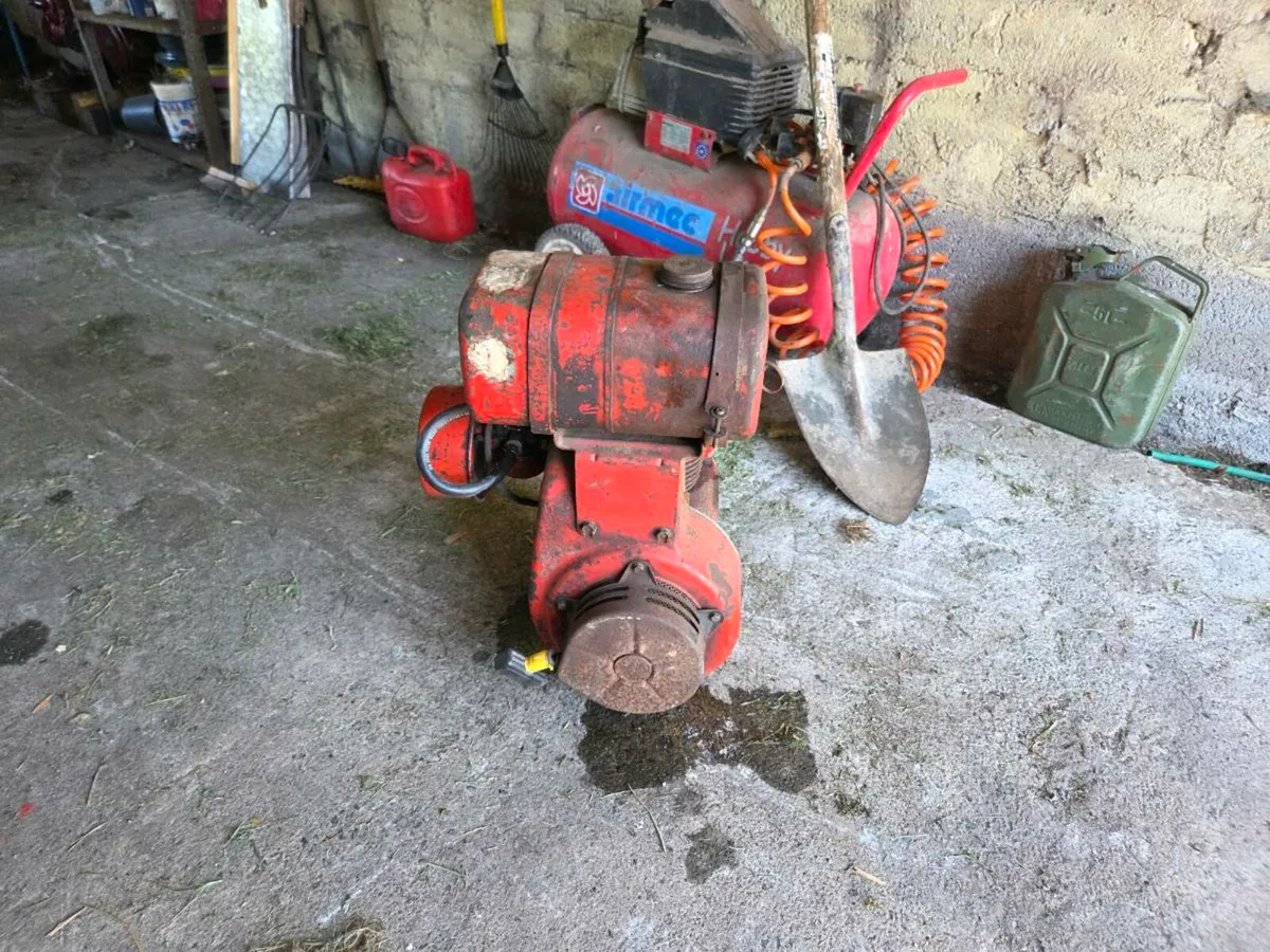 Vintage  kohler  engines - Image 1