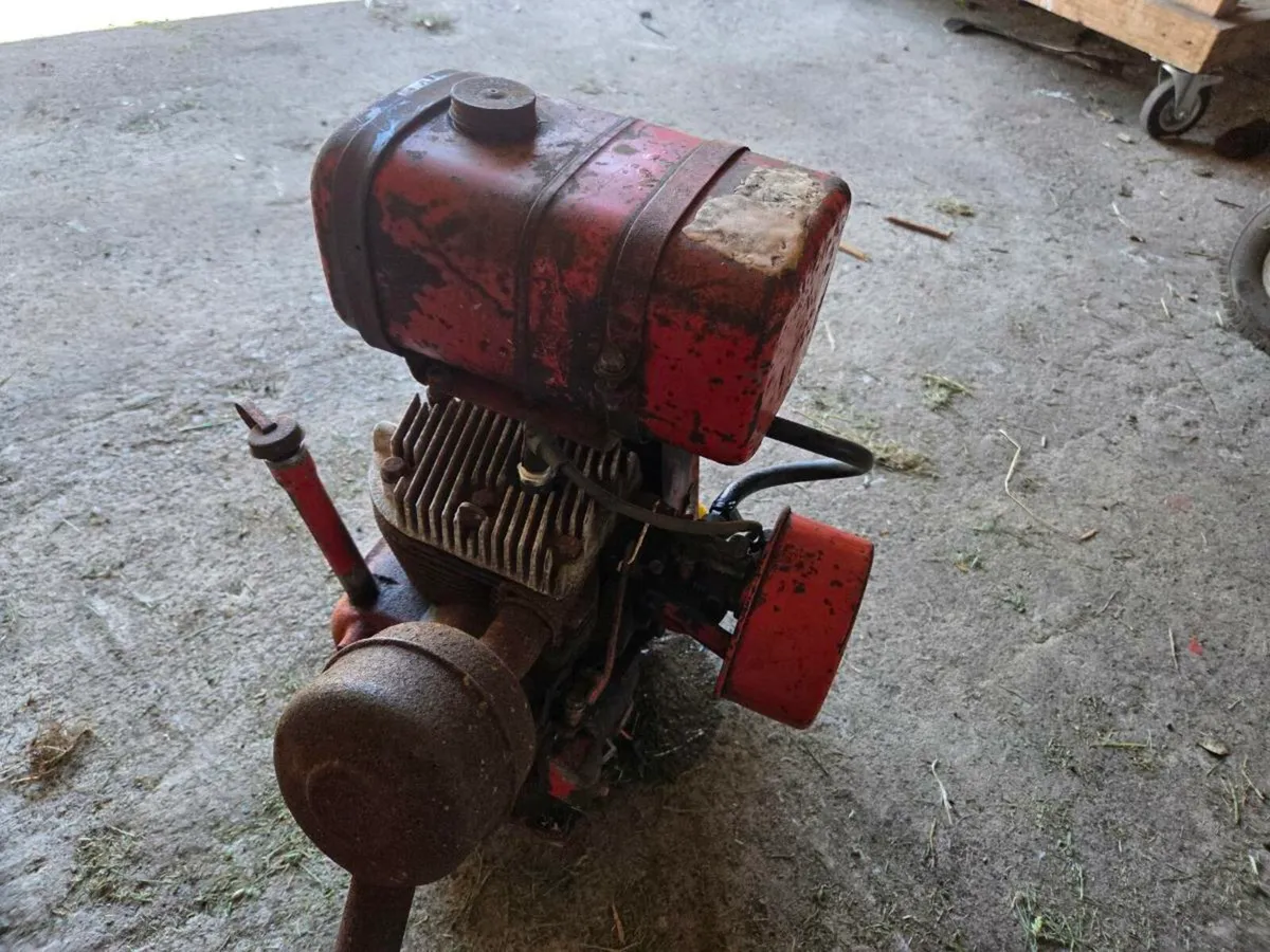 Vintage  kohler  engines - Image 3