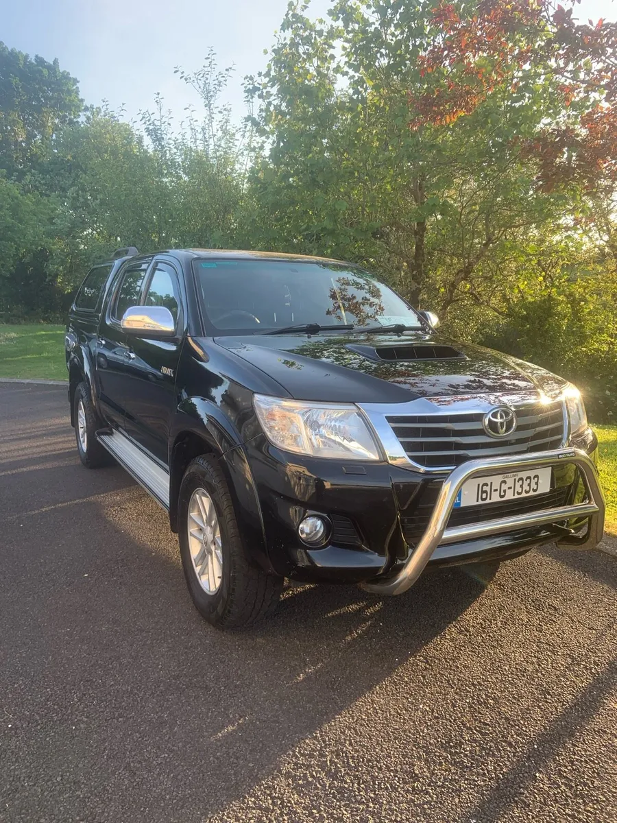 Toyota Hilux 3.0 D4D - Image 1