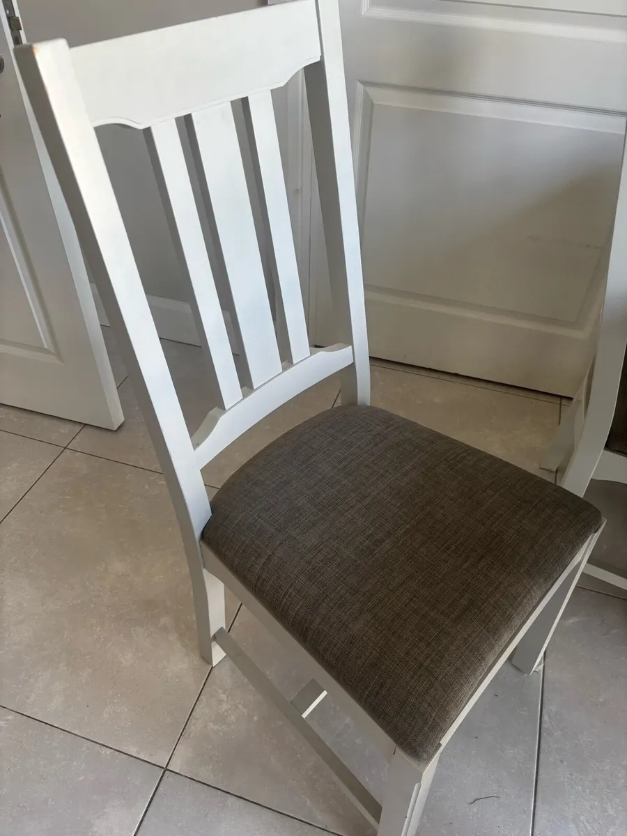 Dining Table & Chairs - Image 2
