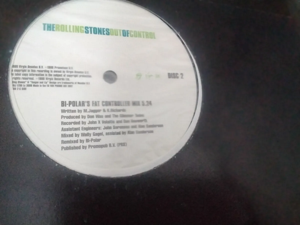 Double disc.       Out of control.  Vinyl - Image 3