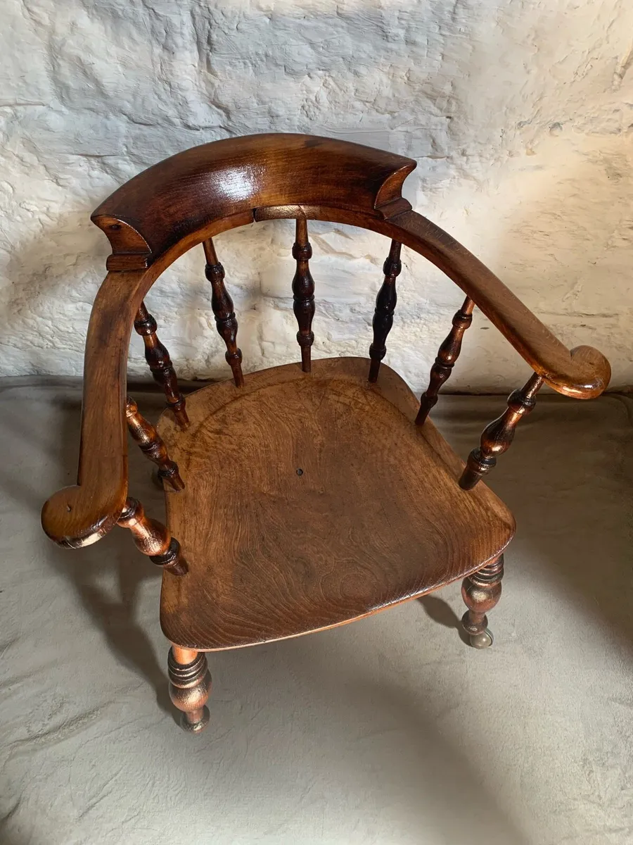 Victorian Smokers Bow in Ash with Elm Seat. - Image 2