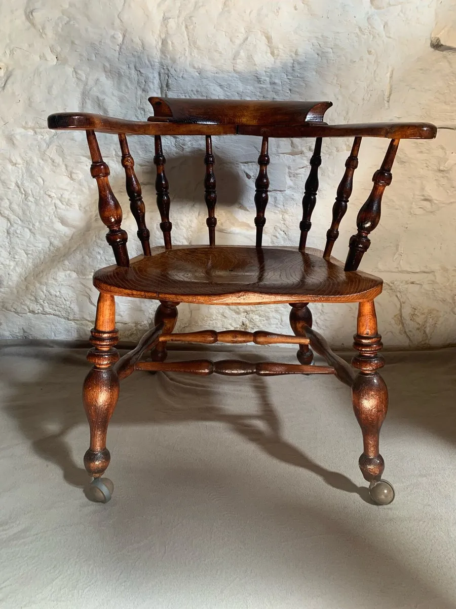 Victorian Smokers Bow in Ash with Elm Seat. - Image 3