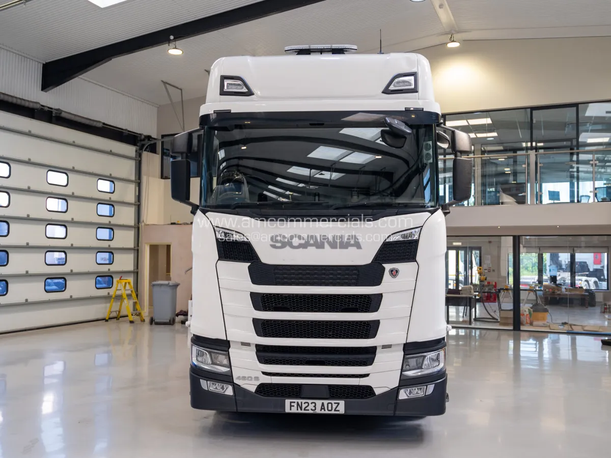 2023 (23) Scania S460 Super 6X2 Midlift - Image 2