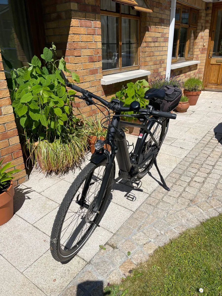 Giant Explore E +1  GTS Electric bike - Image 2