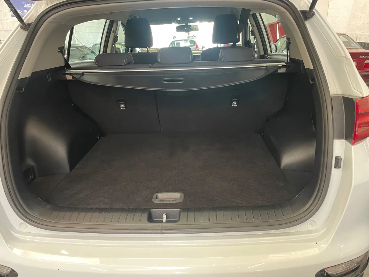 191-Kia Sportage -1.6 CRDI -Automatic - Image 2