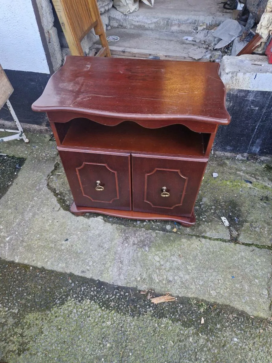 Vintage Rossmore Tv Cabinet - Image 2