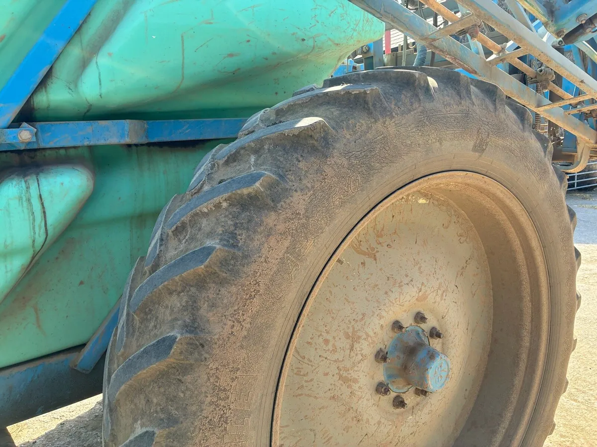 14.9r 46 Row crops - Image 3