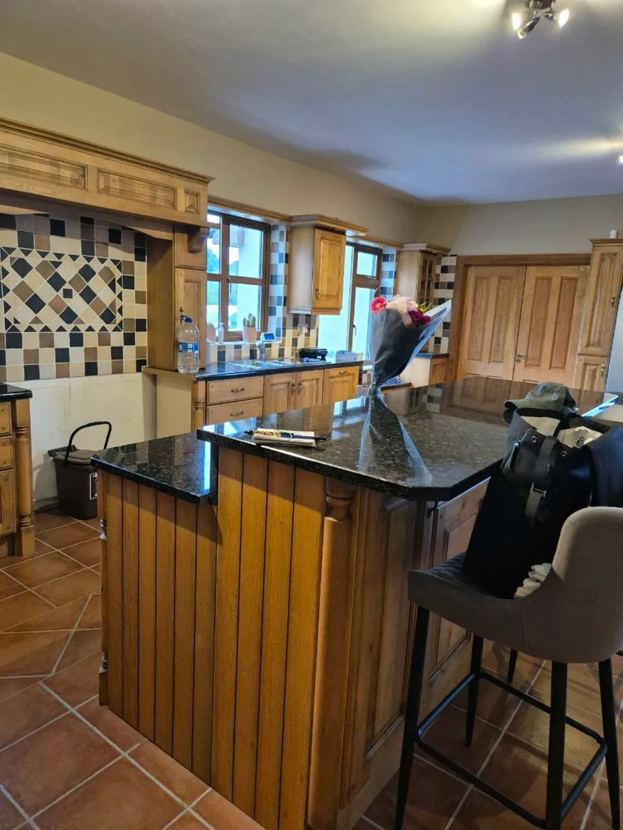 Kitchen (Hardwood) - Image 3