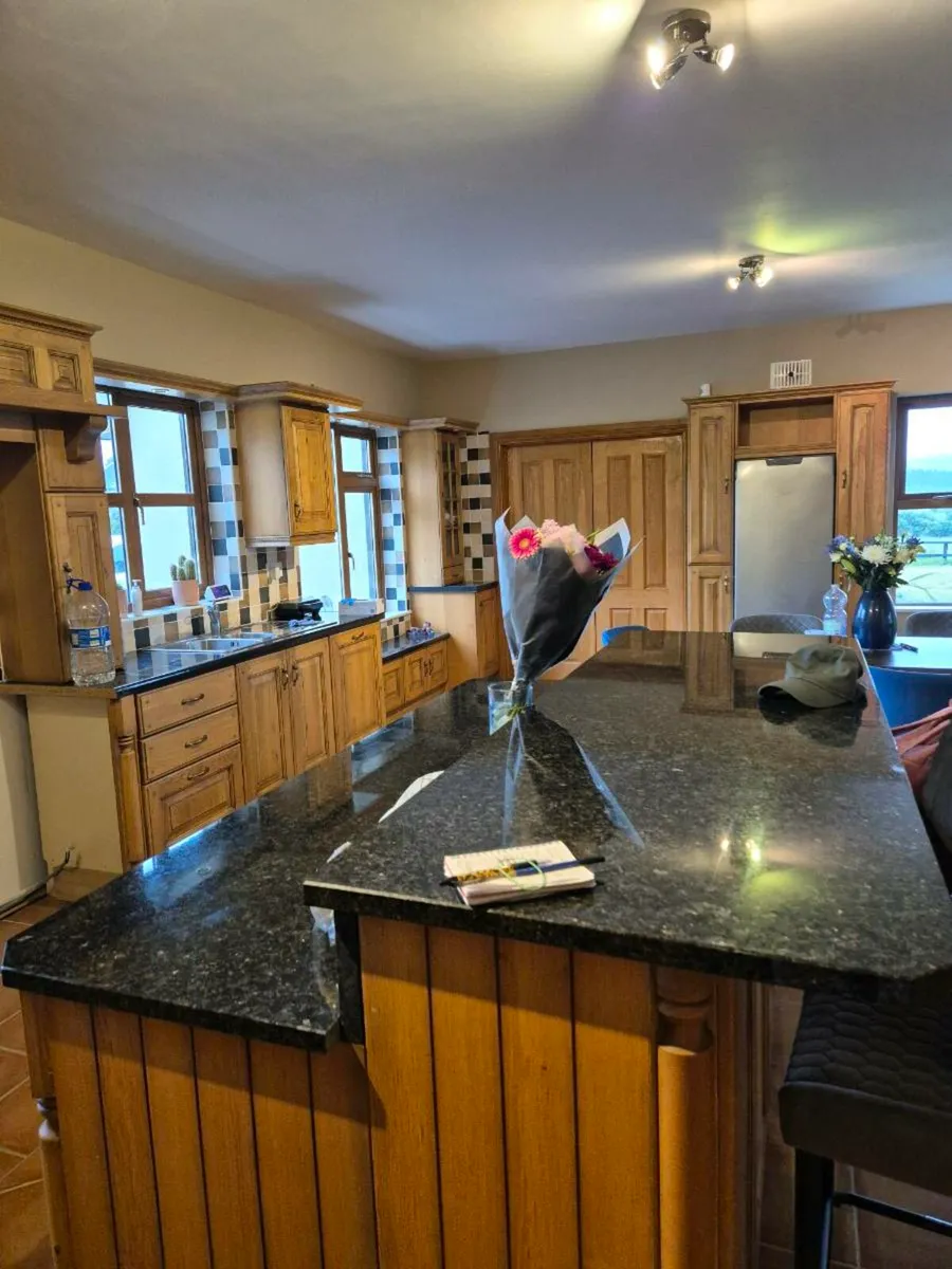 Kitchen (Hardwood) - Image 4