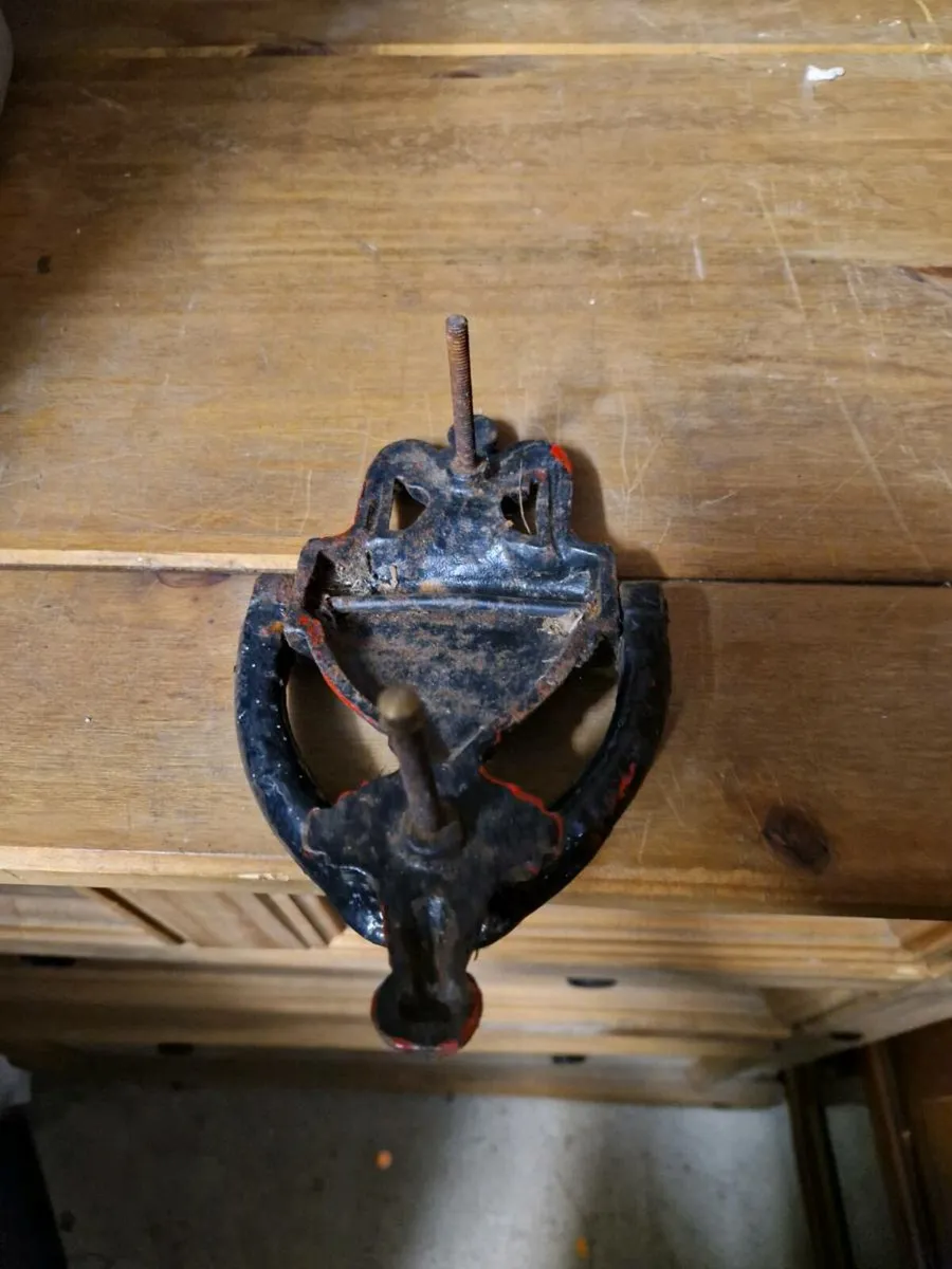 Vintage Antique Door  Knocker - Image 3