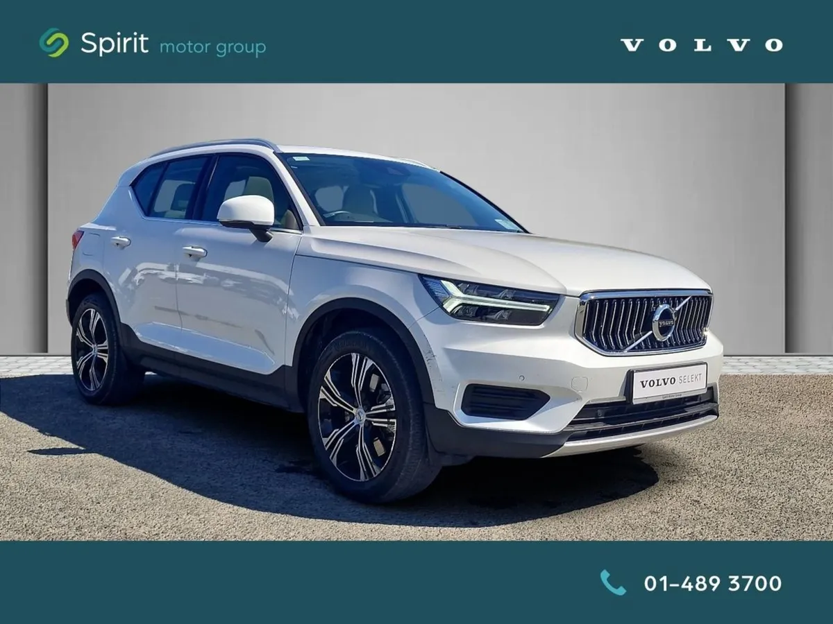 Volvo XC40 T4  plug In Hybrid  (197hp) Inscriptio - Image 1