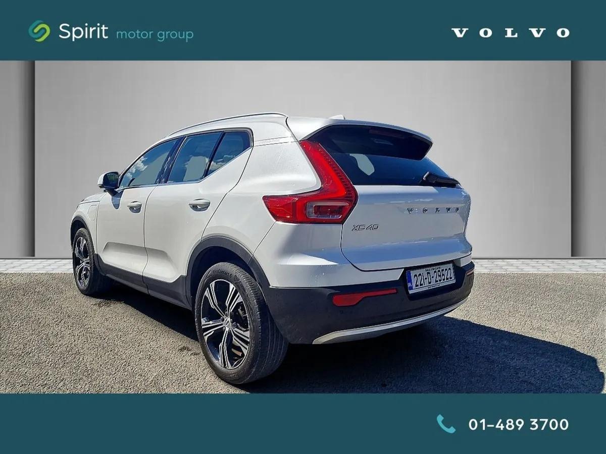 Volvo XC40 T4  plug In Hybrid  (197hp) Inscriptio - Image 3