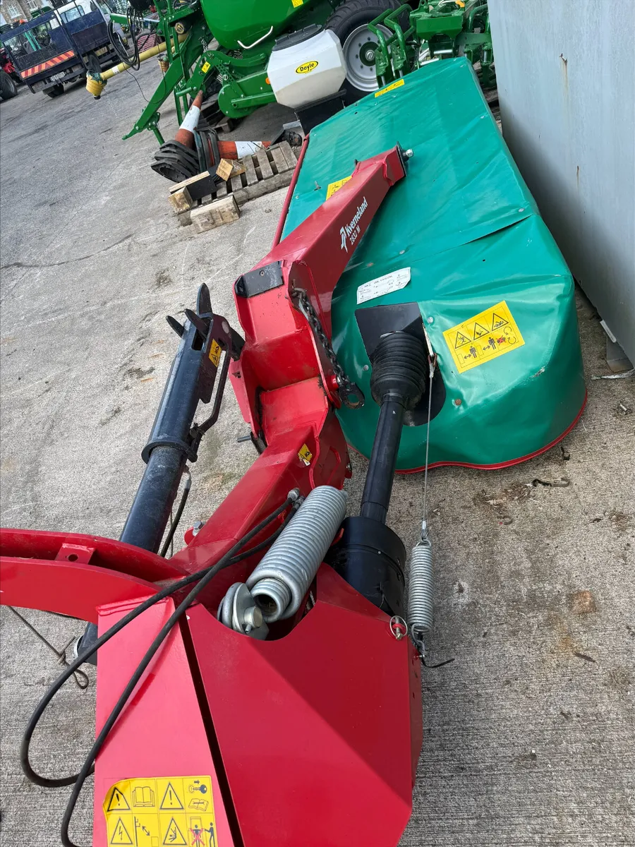 Kverneland 2832M Disc Mower - Image 3