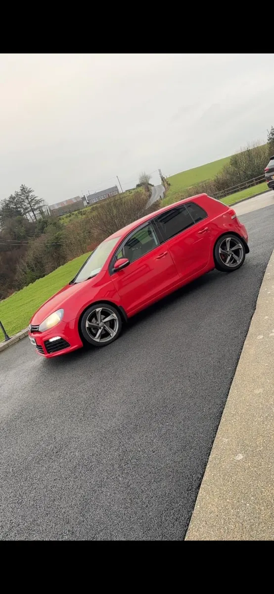 Car - Image 3