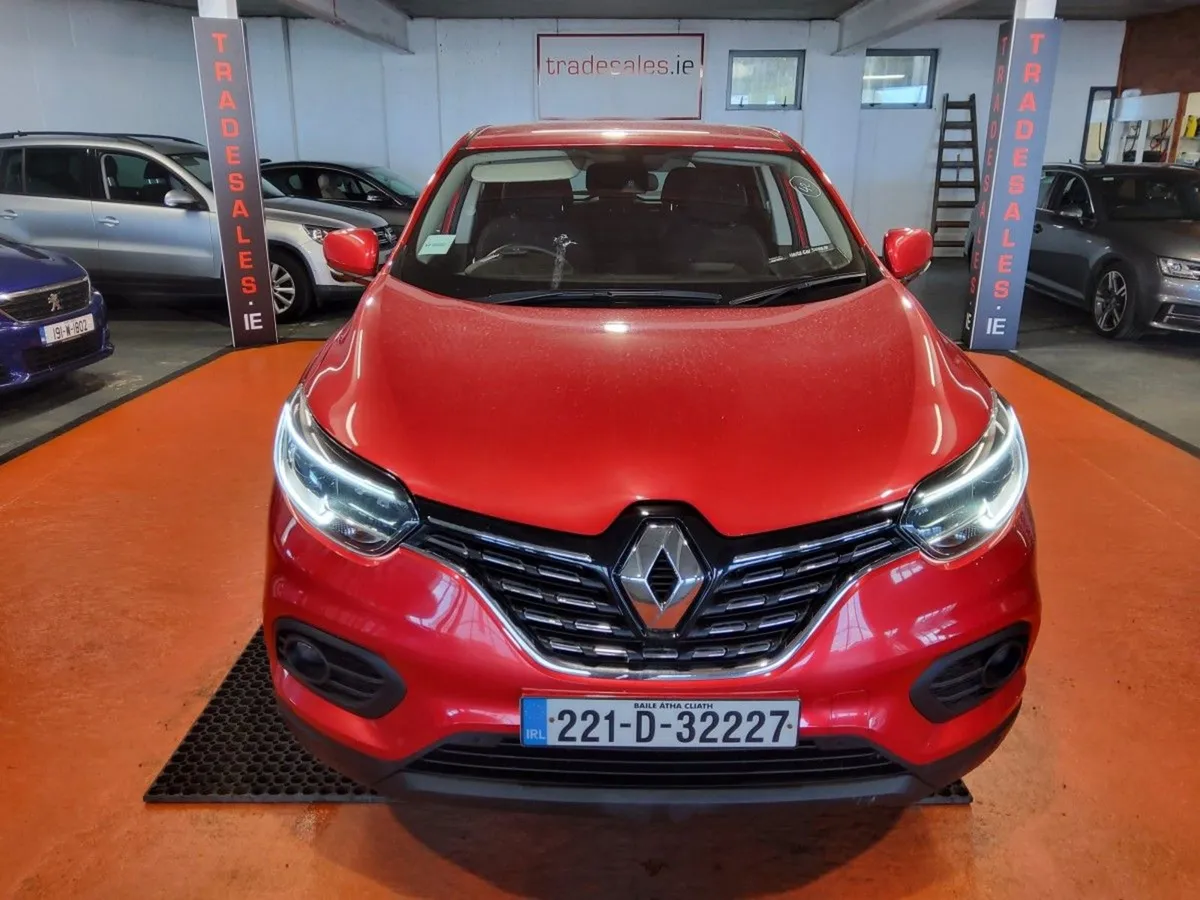 Renault KADJAR 1.3 TCE 140 GPF Auto Equilibre - Image 1