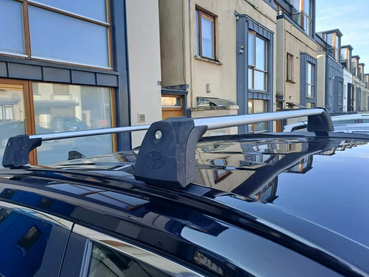 Original Roofbars for Toyota RAV4 - Image 1