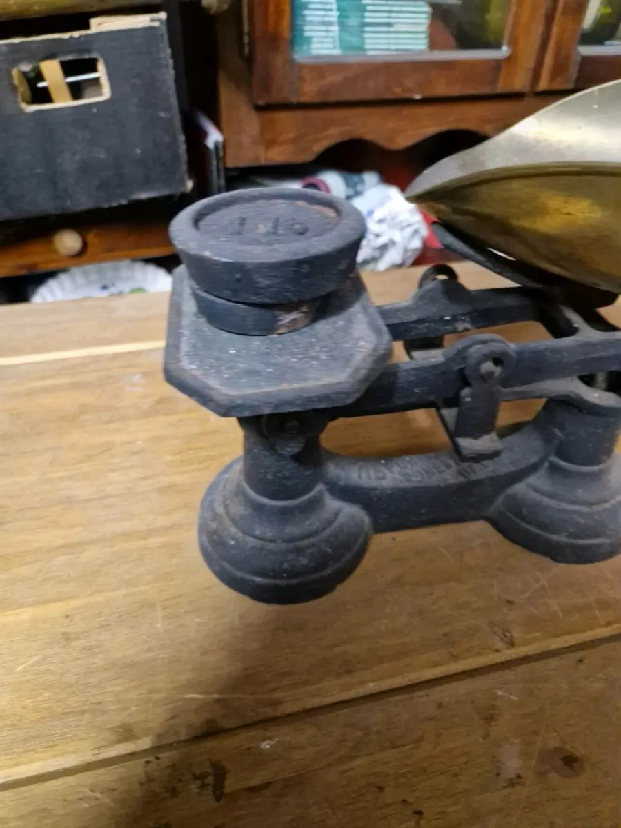 Vintage Weighing Scales - Image 2