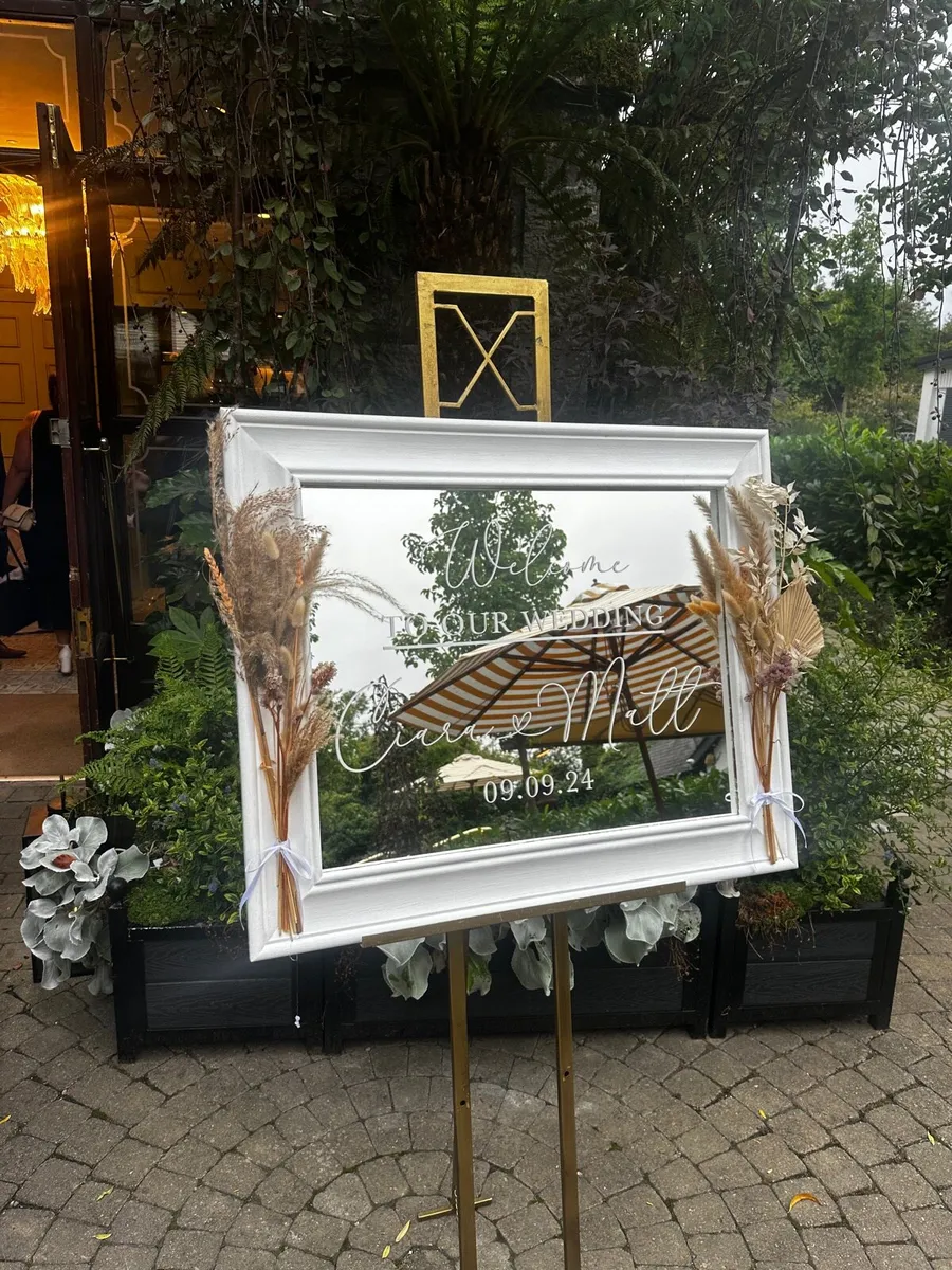Customised Mirrors for all Occasions - Image 1