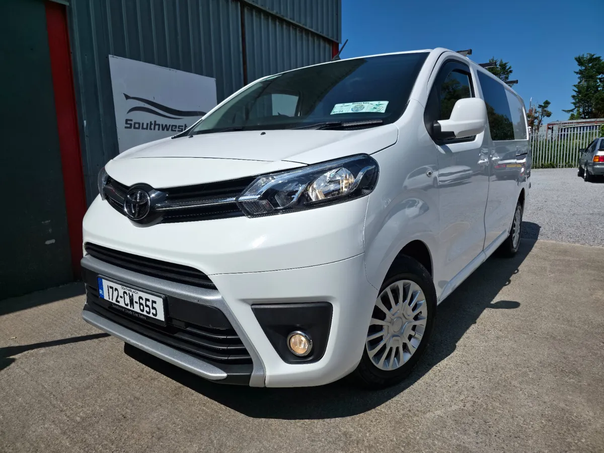 2017 Toyota PROACE  **DOE 09-25** - Image 1