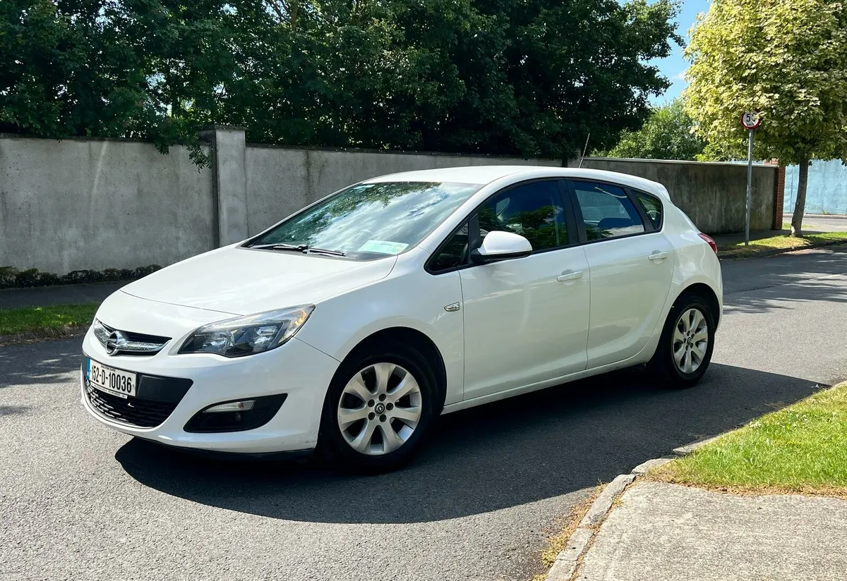 Opel Astra 152 1.3 CDTI nct 5/27 - Image 1